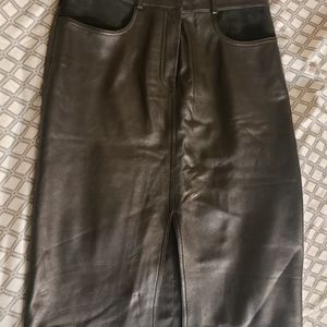 Genuine leather skirt